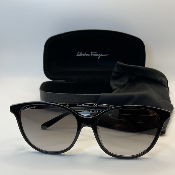 NEW Salvatore Ferragamo Sunglasses - Picture 9 of 9